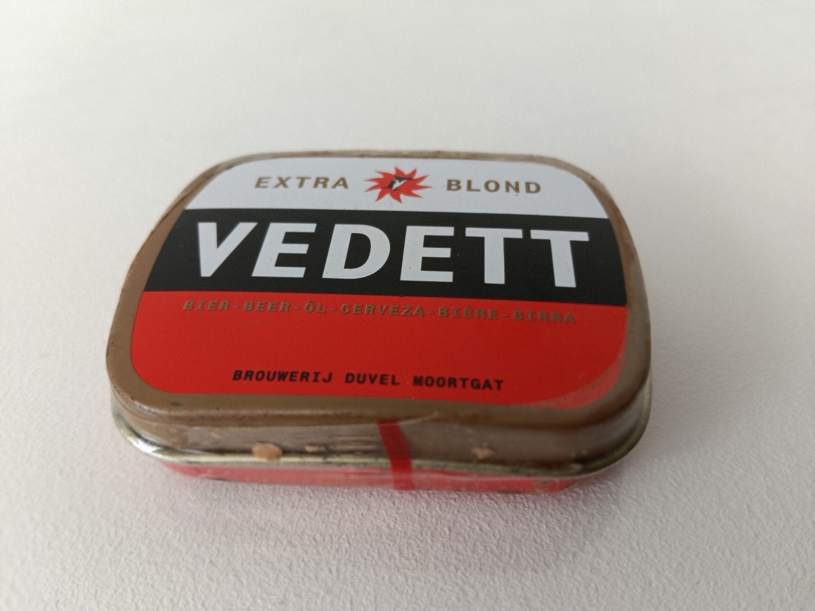 Vedett, nieuw blikken doosje met muntjes (03/12), Ophalen