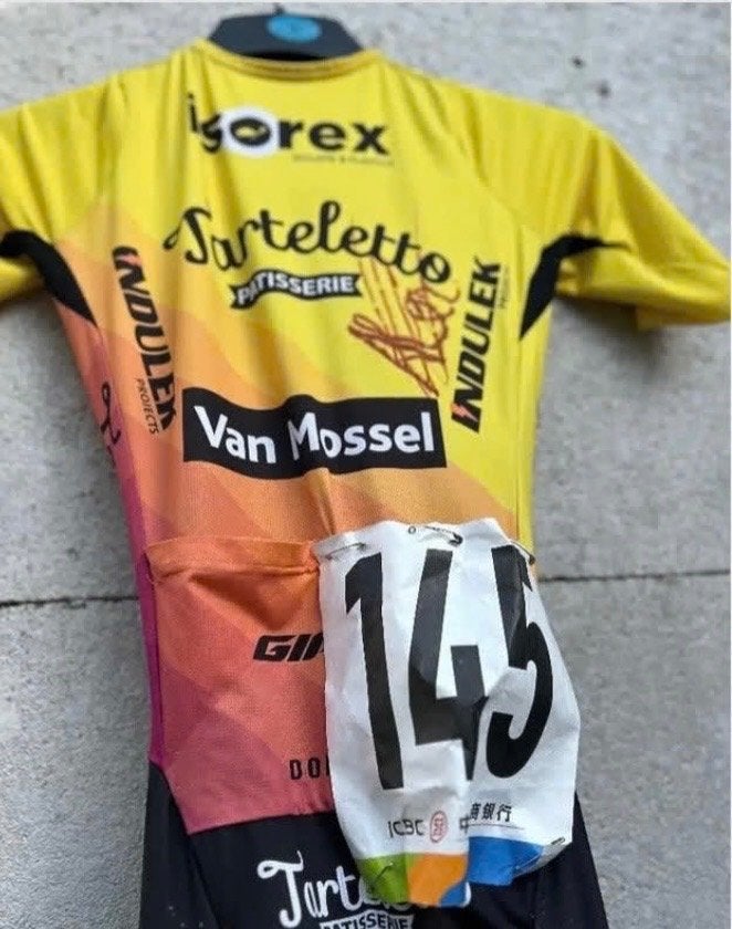Gesigneerd Wielertrui, Enlèvement ou Envoi, Comme neuf, Maillot