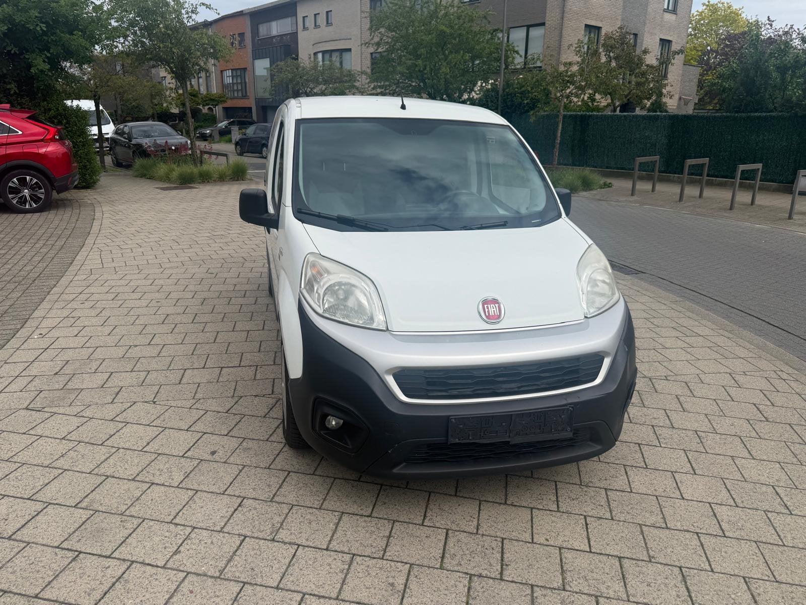 FIAT FIORINO 1.3d AIRCO ELEKTRISCHE RAMEN EURO6 NAVI, Auto's, Voorwielaandrijving, 4 deurs, Stof, Wit