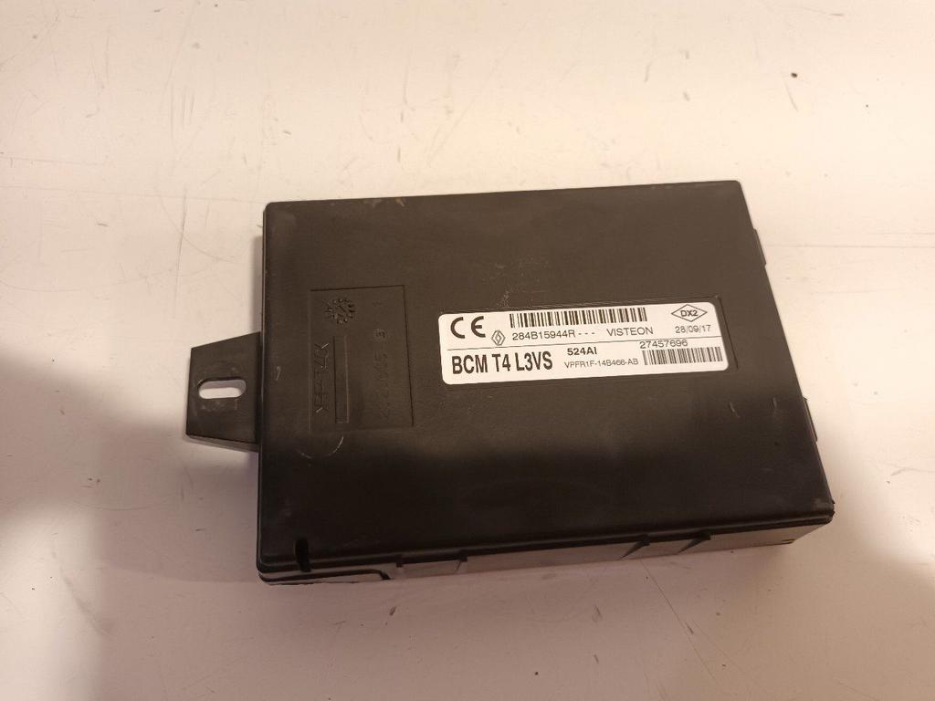 Computer body control Smart Fortwo, Onderdelen@venauto.nl, Van der Ven Autorecycling B.V., Gebruikt, Ettenseweg 76, 4706 PB Roosendaal, The Netherlands