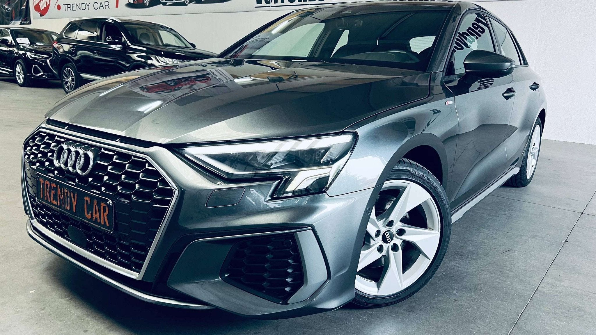 Audi A3 Sportback 30 TFSI S line S tronic+CARPLAY+LED+CARNET, Auto's, Gebruikt, Leder, Bedrijf, 5 deurs