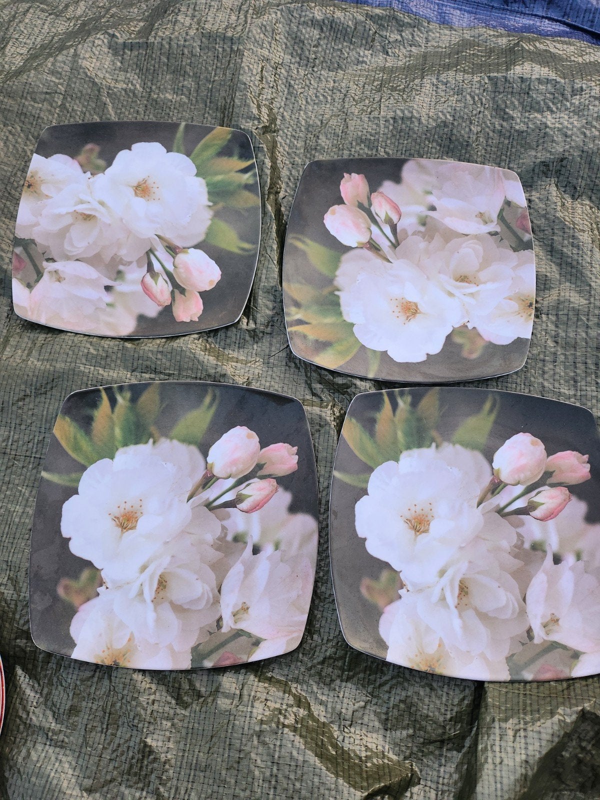 lot de 4 assiettes en plastique, Enlèvement ou Envoi, Plastique