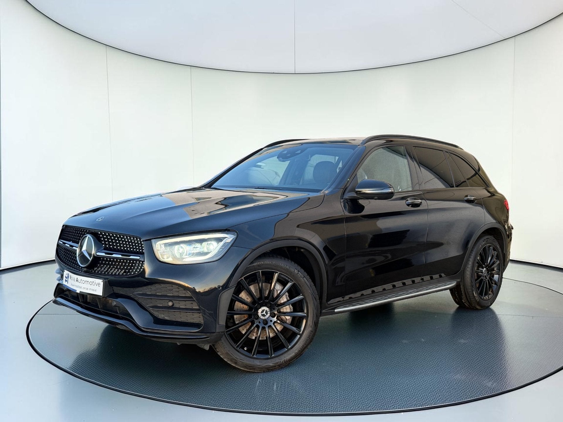 Mercedes GLC 300d 4MATIC AMG Line, Pano, Burmester 360 FULL, Auto's, Automaat, 245 pk, Gebruikt, Zwart