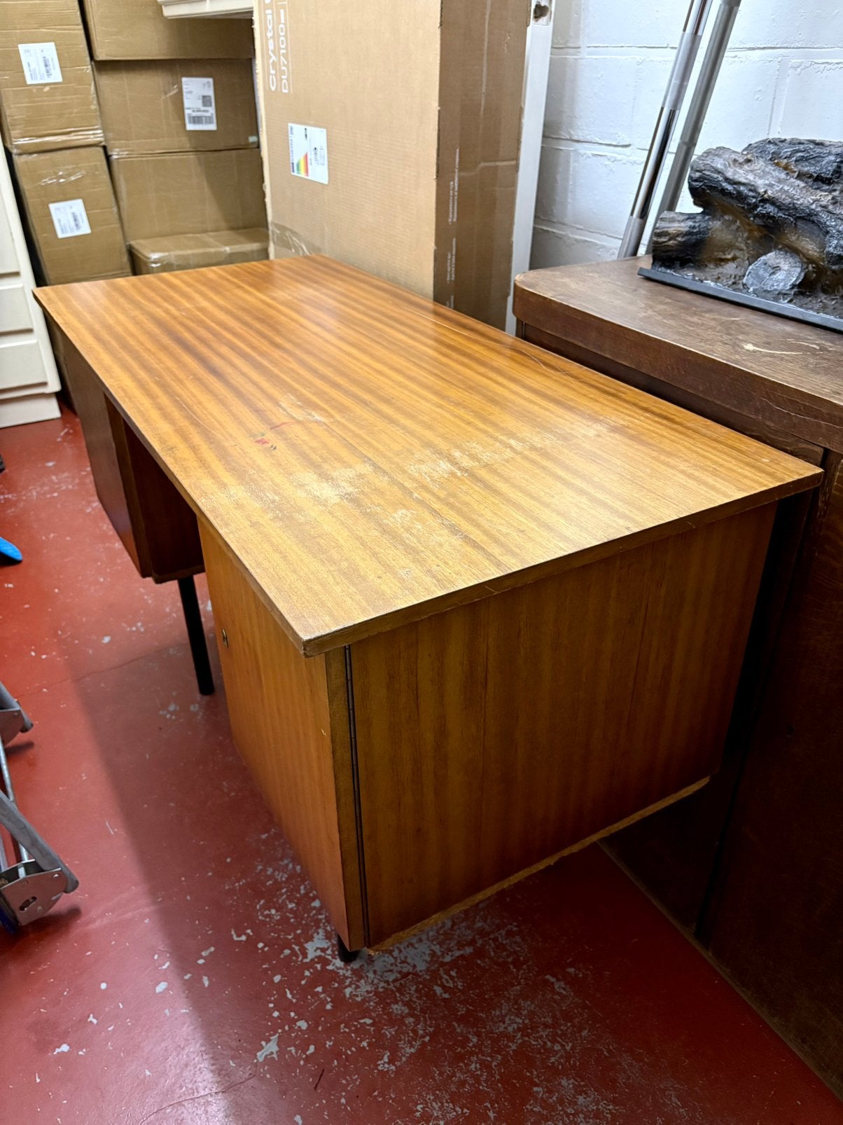 Midcentury desk, Ophalen