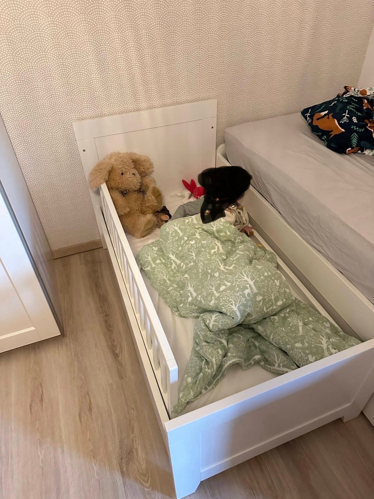 Peuterbed, Kinderen en Baby's, Kinderkamer | Bedden, Zo goed als nieuw, Matras, Ophalen