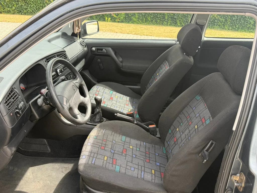 VW GOLF 3 1800CC /BONJOVI/OLDTIMER/154000KM/, foto 4