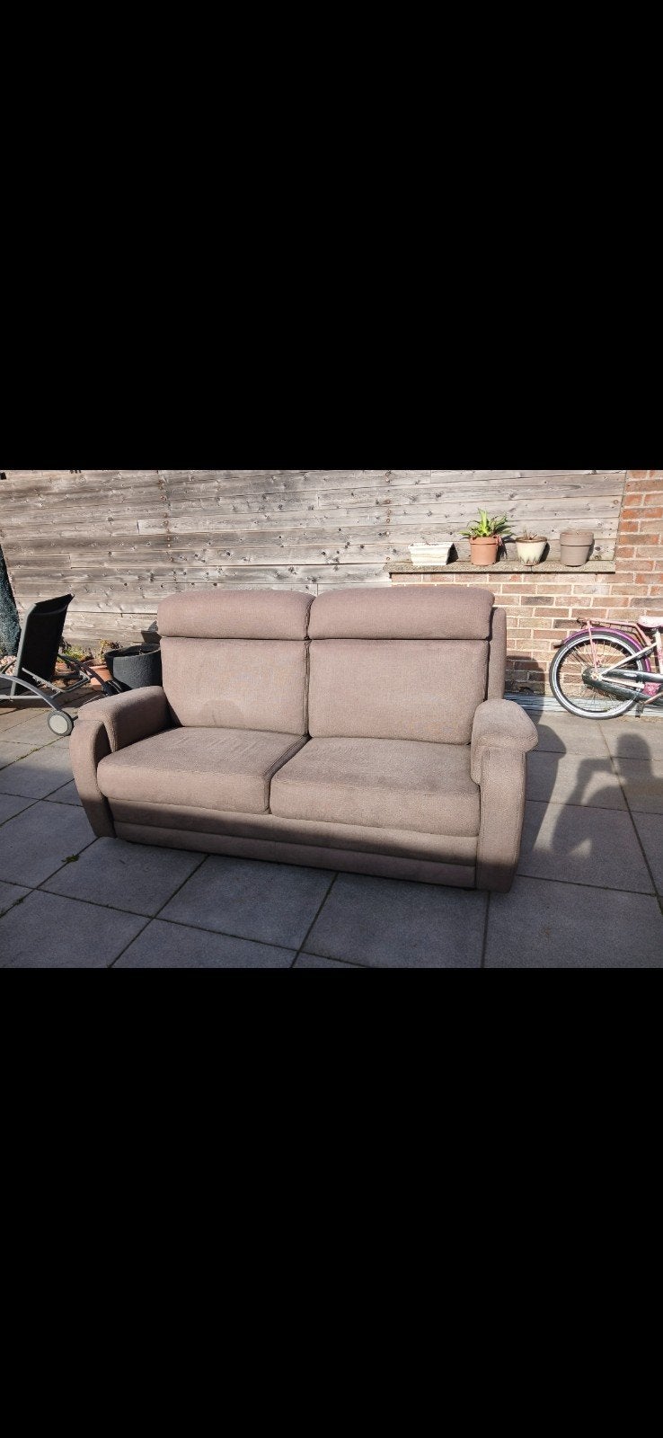 Chaise basse 2 places 190 cm de large 
Fauteuil de salon 2 p, Maison & Meubles, Enlèvement