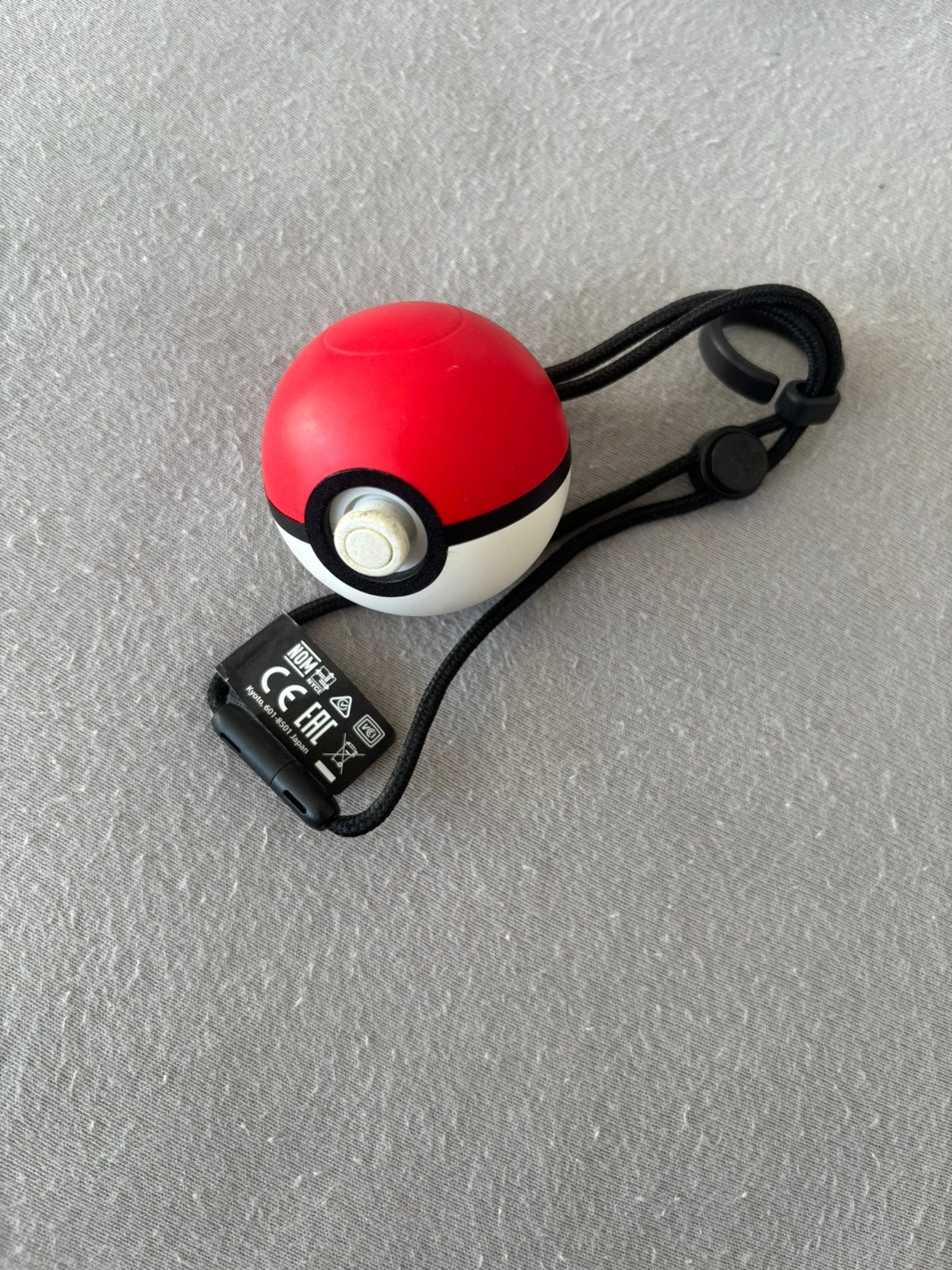 Pokeball controller lets go pikachu nintendo switch, Enlèvement ou Envoi, Comme neuf, Switch
