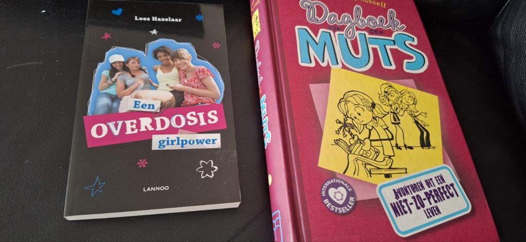 2 livres jeunesse, Enlèvement ou Envoi