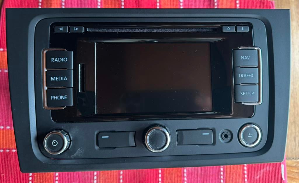 VW RNS 310 etat impeccable, Enlèvement ou Envoi, Comme neuf