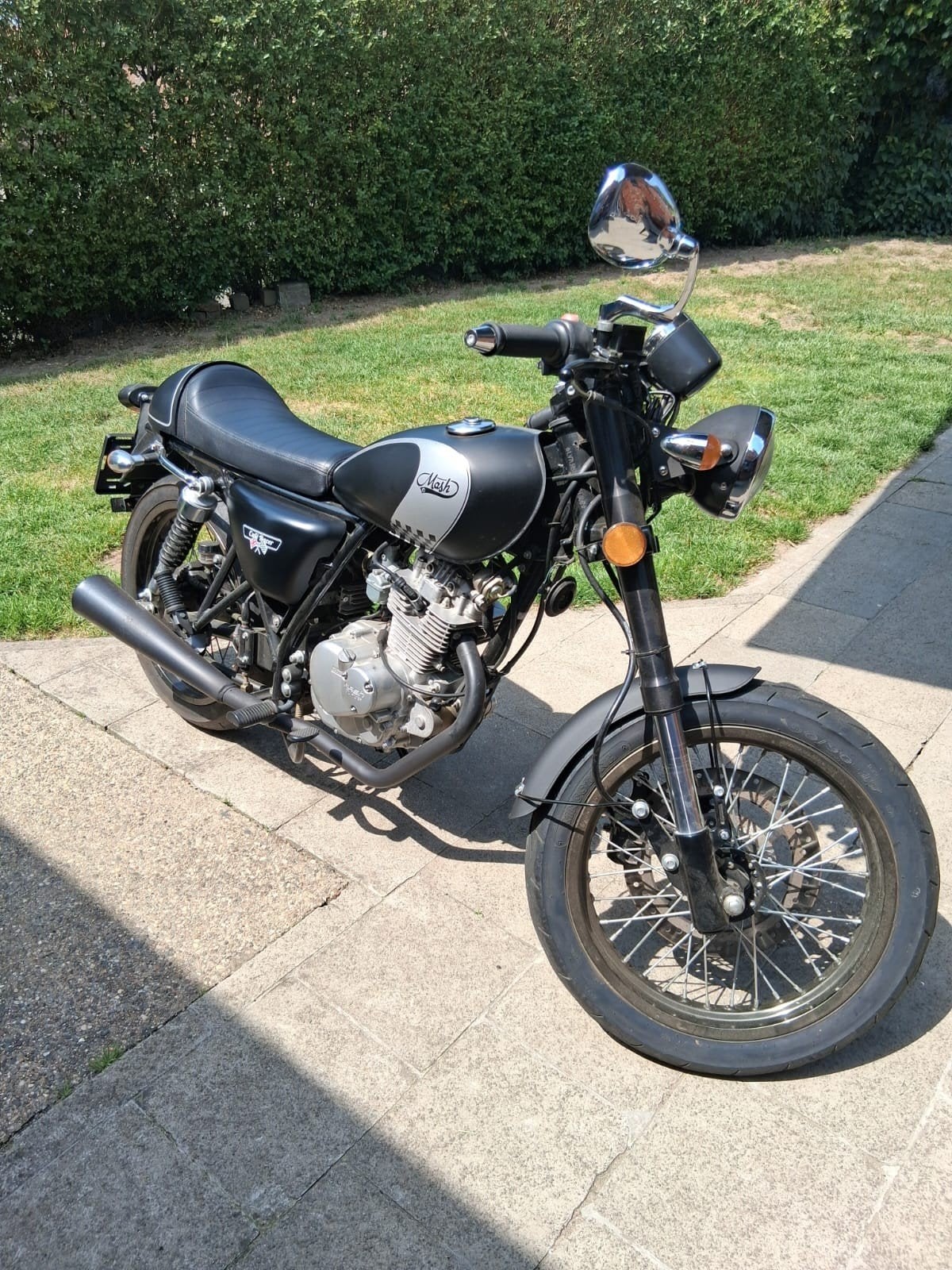 Mash cafe racer 125cc, Particulier