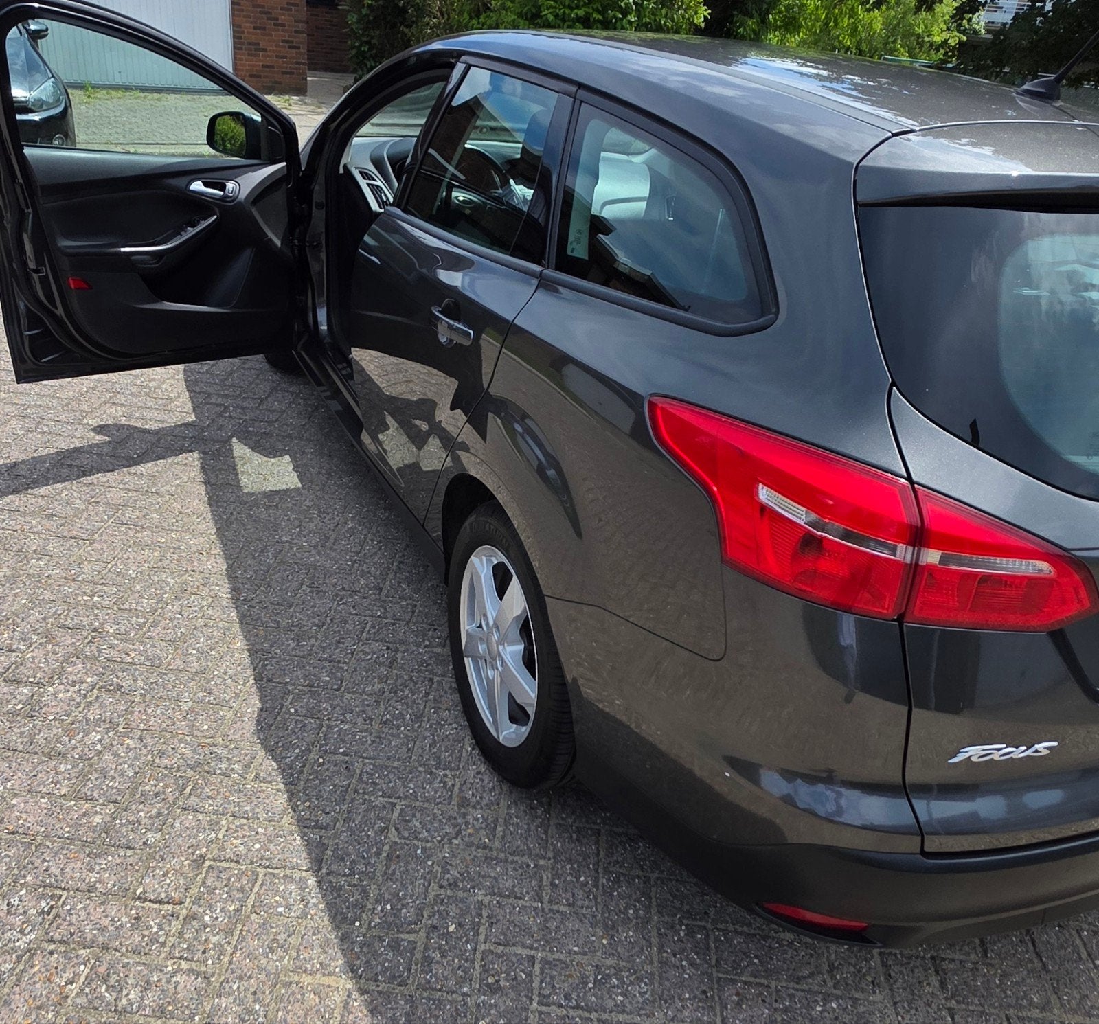 Ford focus ecoboost 2017 /1.0, Auto's, Overige Auto's, Overige kleuren, Stuurwielverwarming, 5 deurs, Particulier