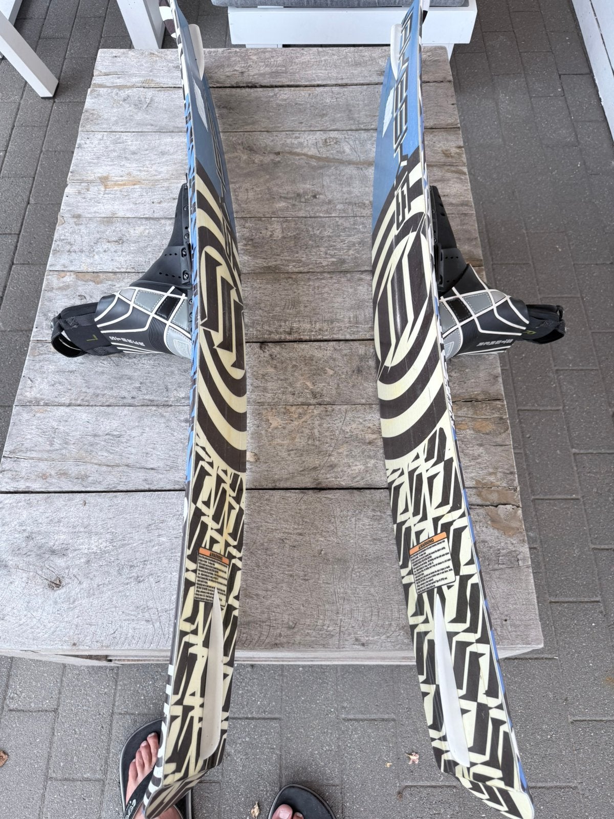 Stereo waterski’s, Watersport en Boten, Waterski's, Ophalen, Zo goed als nieuw, 130 tot 160 cm