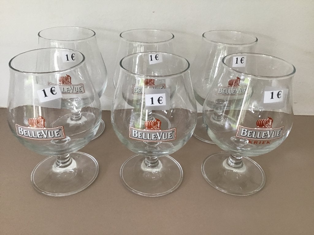 24 sets van gelijke bierglazen aan 1 euro per glas, Verzamelen, Ophalen of Verzenden, Zo goed als nieuw