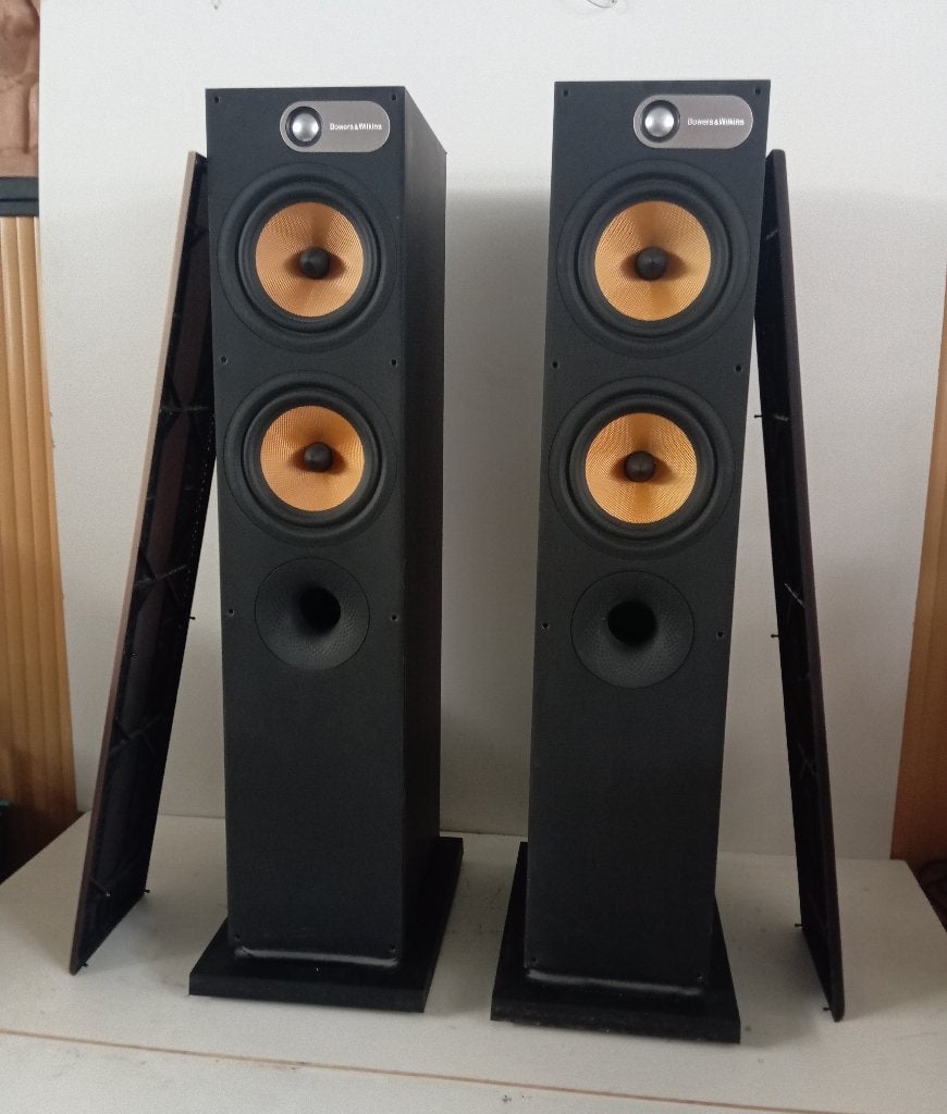 Bowers & Wilkins 684 SPEAKERS B&W 150 WATT, Vloerstaande luidspreker, Gebruikt, 120 tot 150 watt, Ophalen of Verzenden