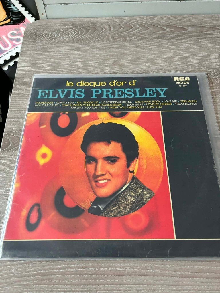 Elvis lp, le disque d'or de Elvis presley, Franse persing,, Enlèvement ou Envoi, Rock 'n' roll, Utilisé, Housse de protection extérieure