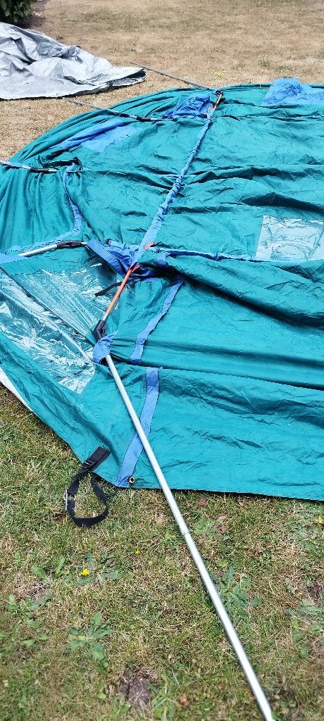 grote tent 4 personen, Ophalen, Zo goed als nieuw, Tot en met 4