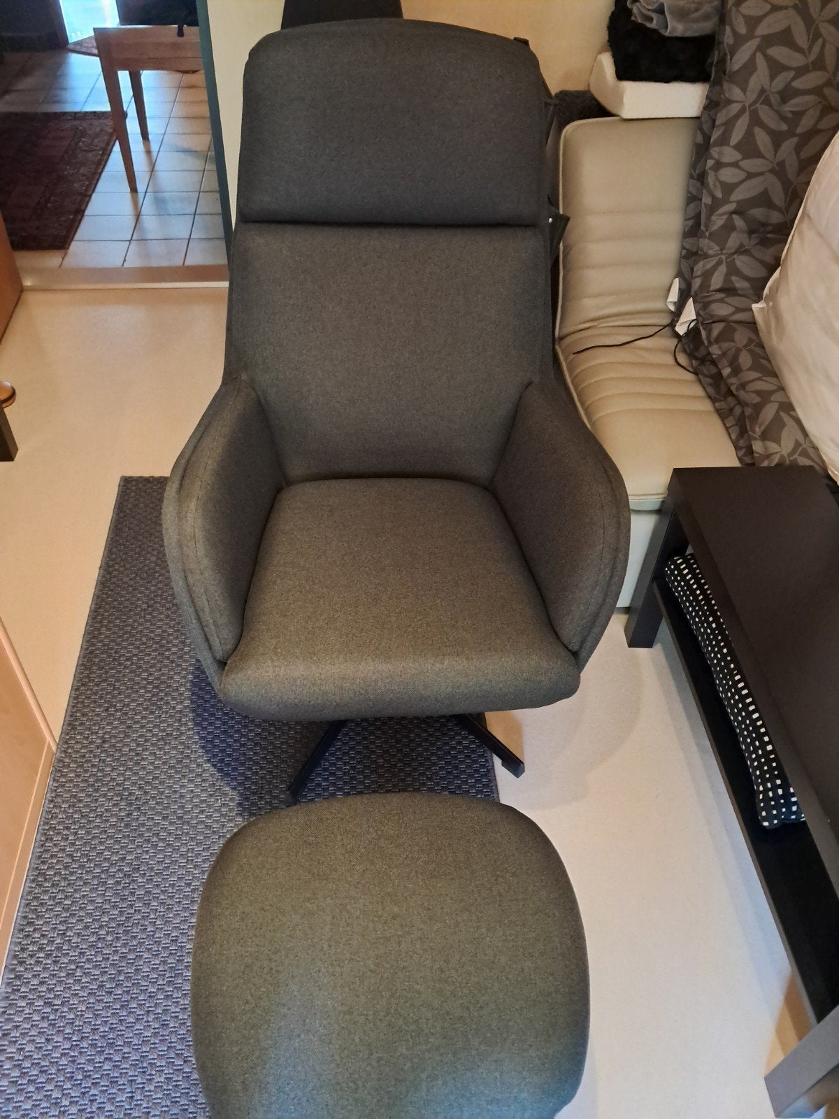 Relax Turn/suspension + repose-pieds NOUVEAU, Maison & Meubles, Fauteuils, Enlèvement, Tissus
