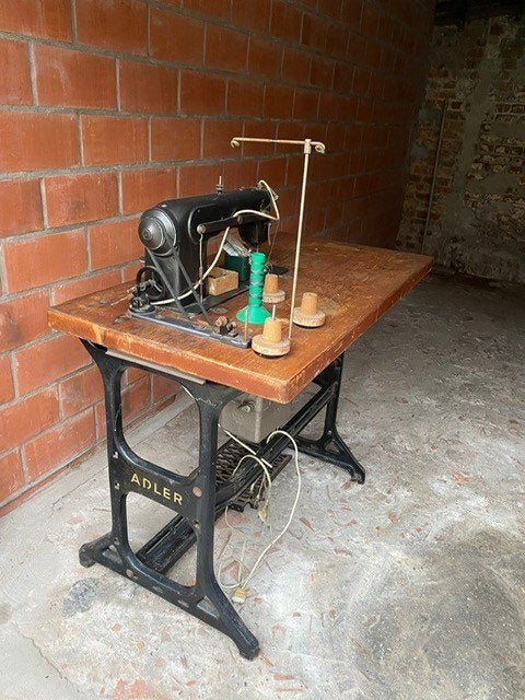 retro naaimachine Adler, Antiek en Kunst, Ophalen