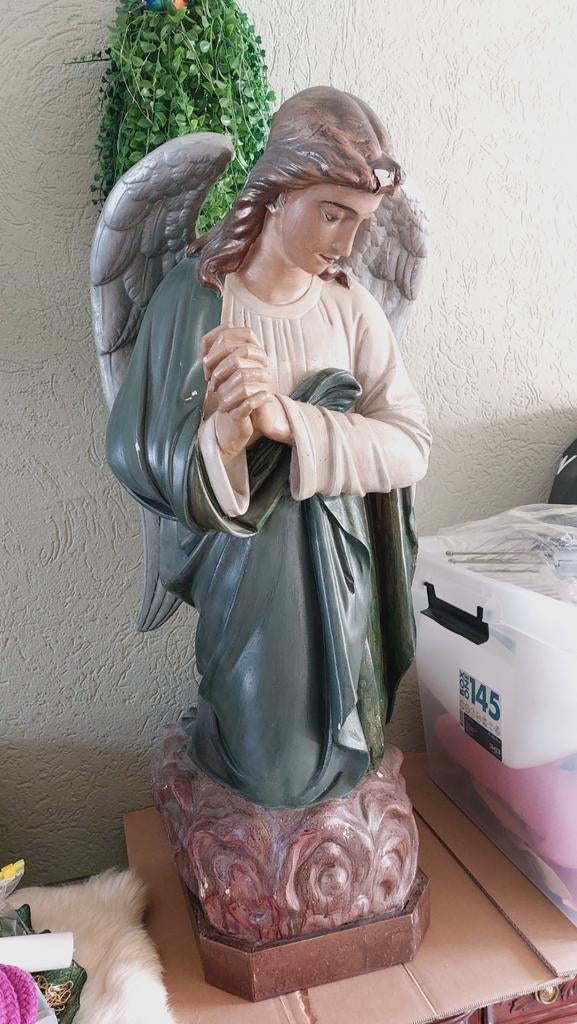 Grote knielende engel 94 cm kerkbeeld, Antiek en Kunst, Antiek | Religieuze voorwerpen, Ophalen