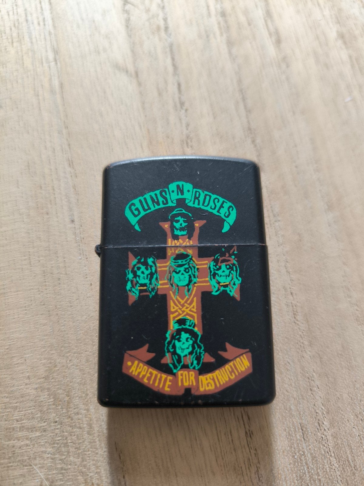 Briquet Tempête Vintage Guns N' Roses kingsway, Collections, Briquet