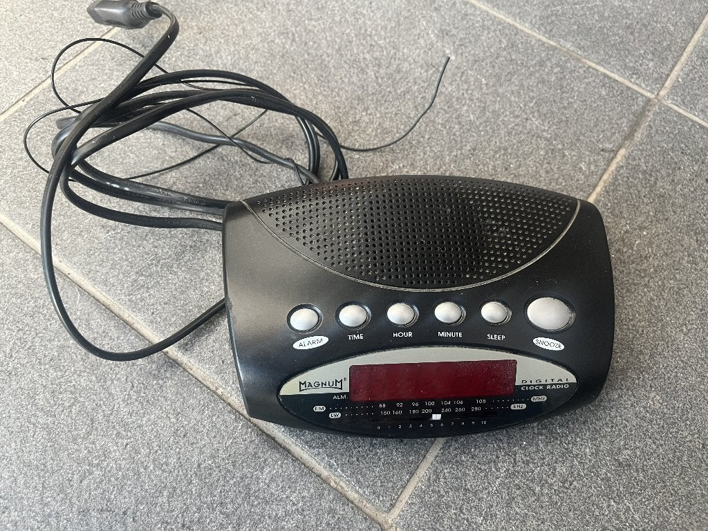 Radiowekker, Elektronische apparatuur, Ophalen, Gebruikt, Digitaal