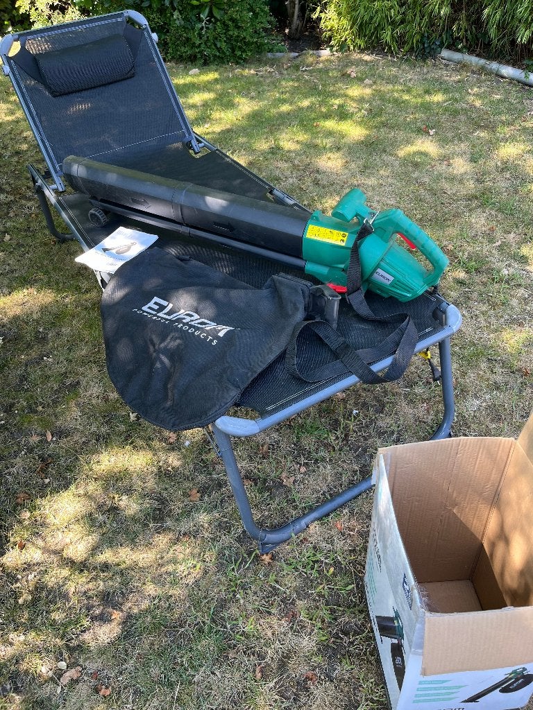 Bladblazer/-zuiger Eurom, Tuin en Terras, Ophalen, Met opvangzak, Ruggedragen, Zo goed als nieuw