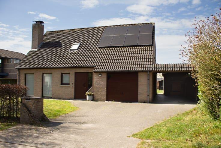 Villa spacieuse dans un endroit populaire à Loppem, Immo, 302 kWh/m²/an, Zedelgem, 500 à 1000 m², 4 pièces