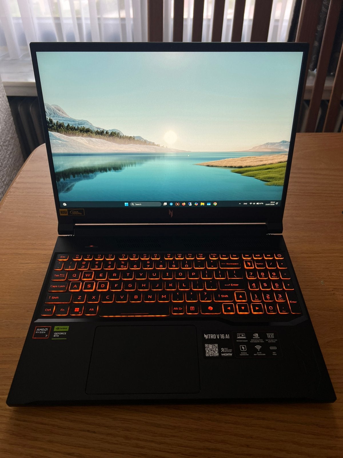 ACER Nitro V 16 AI Ryzen 7/Rtx 5060/16GB/1TB, Met videokaart, Ophalen of Verzenden, Zo goed als nieuw, Gaming