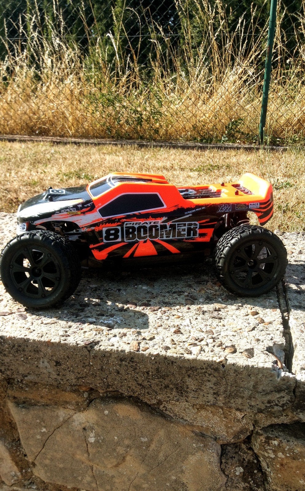 Thermische RC auto pirate boomer, Auto offroad, Ophalen of Verzenden, Zo goed als nieuw, Schaal 1:10