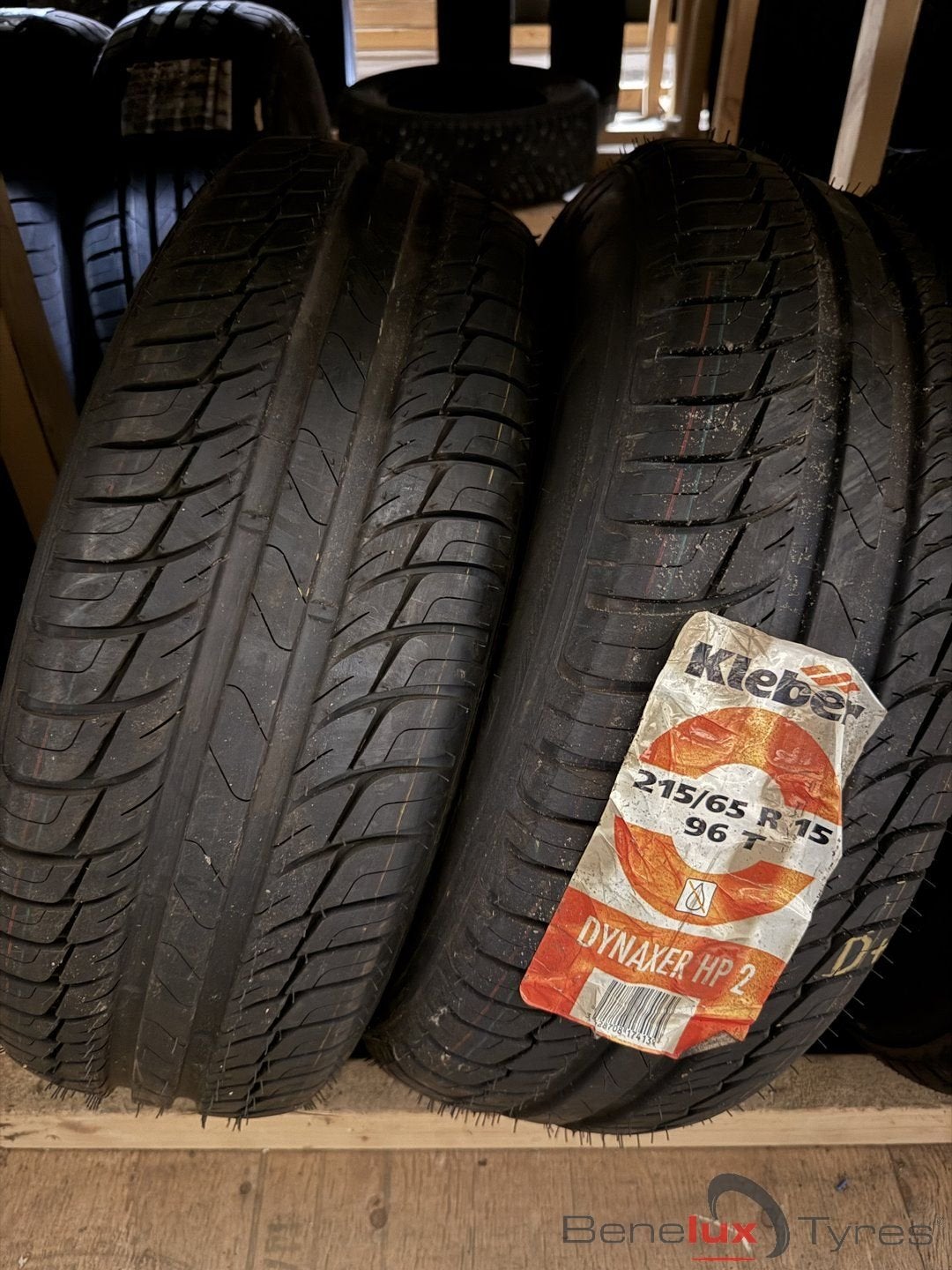 nieuw 215/65R15 Kleber Dynaxer 215/65 R15 215/65/15 2156515, Auto-onderdelen, Banden en Velgen, 215 mm, 15 inch, -, -
