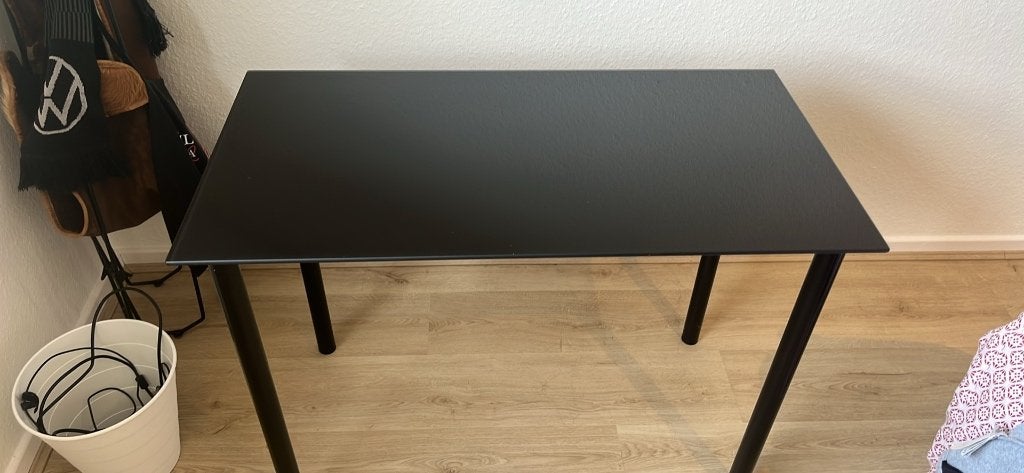 Bureau IKEA en verre, Bureau d'ordinateur, Classique, 100 cm, Comme neuf
