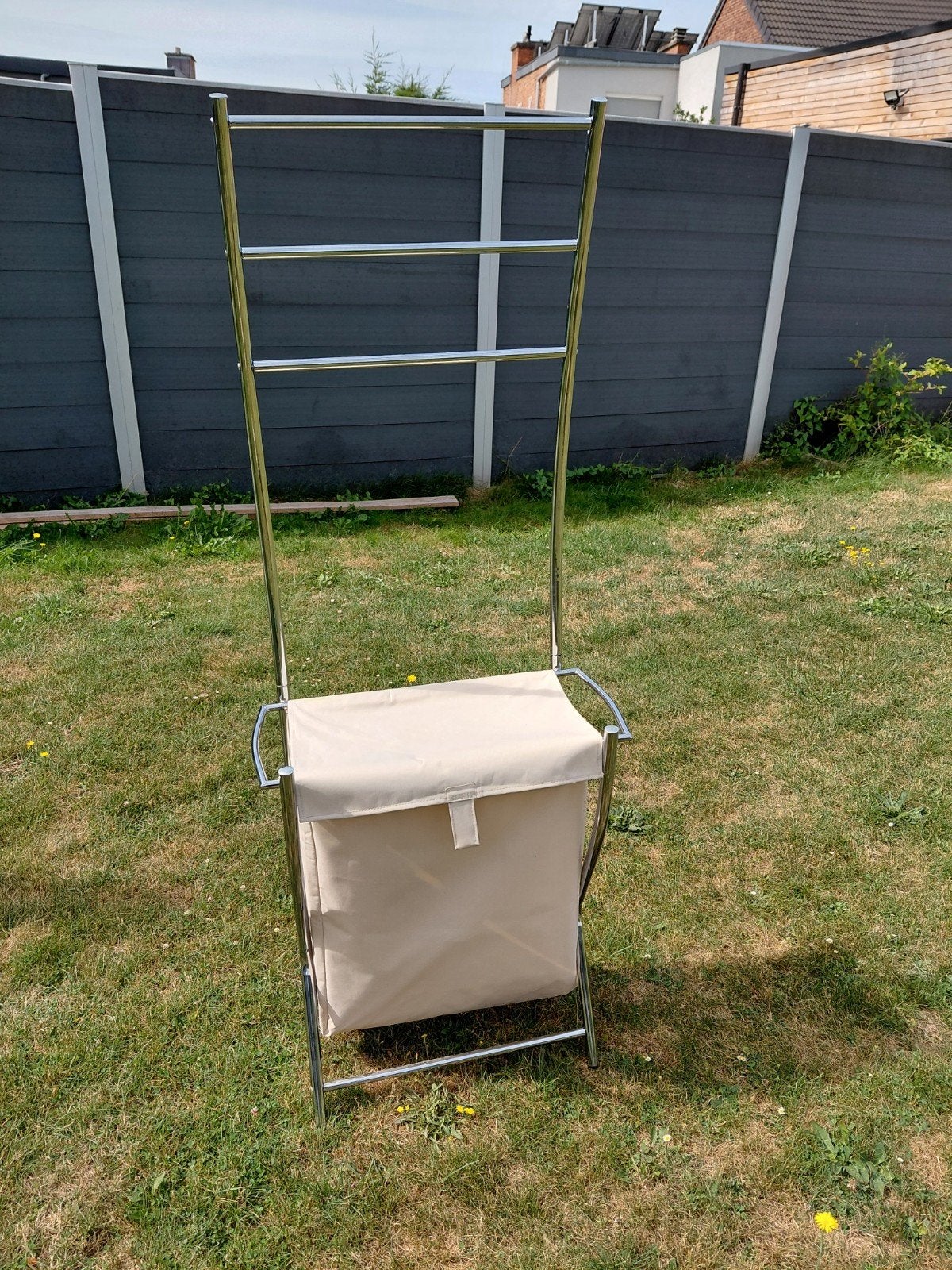 Seche serviette + bac linge combiné, Enlèvement
