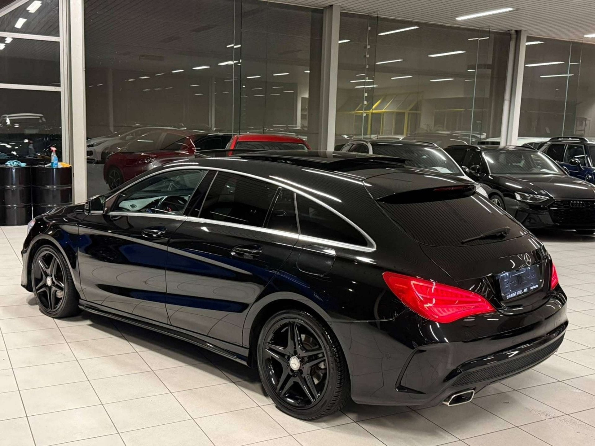 Mercedes-benz CLA 180 AMG-Pack 1.6i Essence 90kW Euro 6b, Autos, CLA, Achat, Euro 6, Entreprise