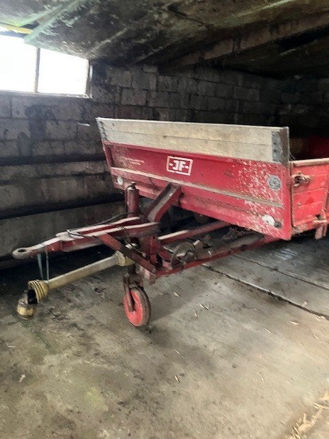 mestkar jf 3 ton, Ophalen, Akkerbouw, Voertechniek