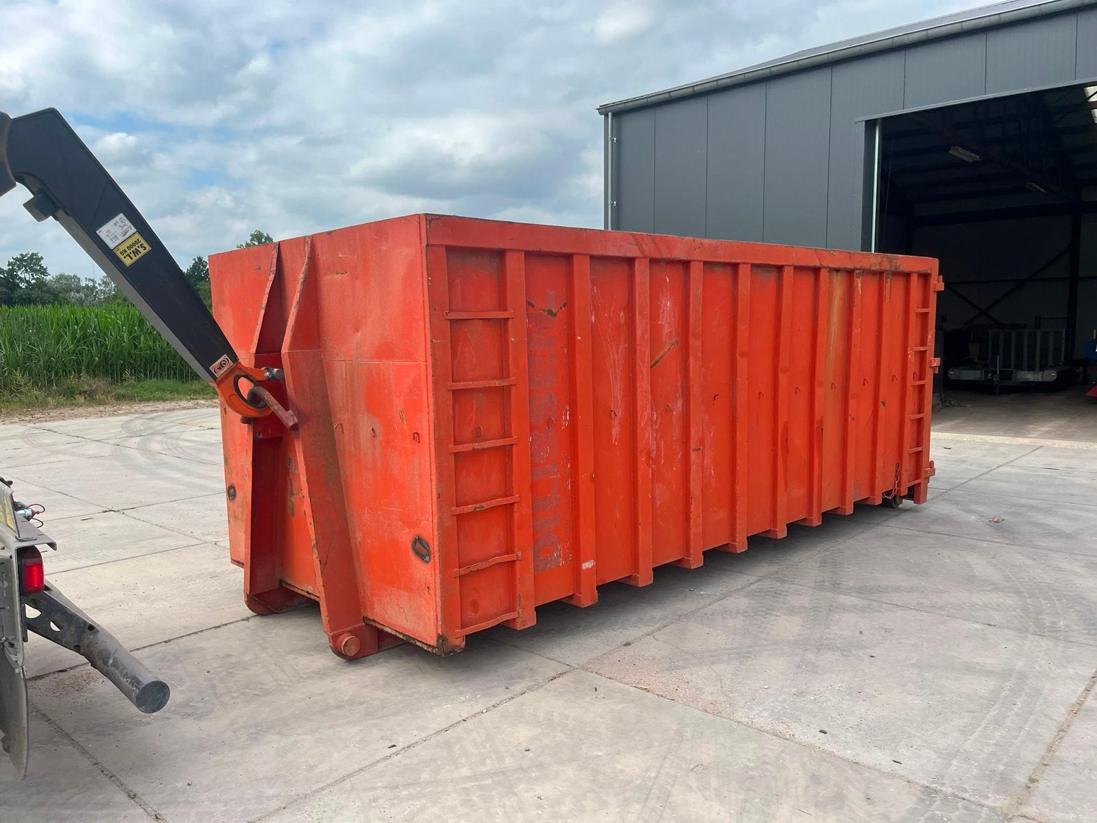 Haak container, Enlèvement