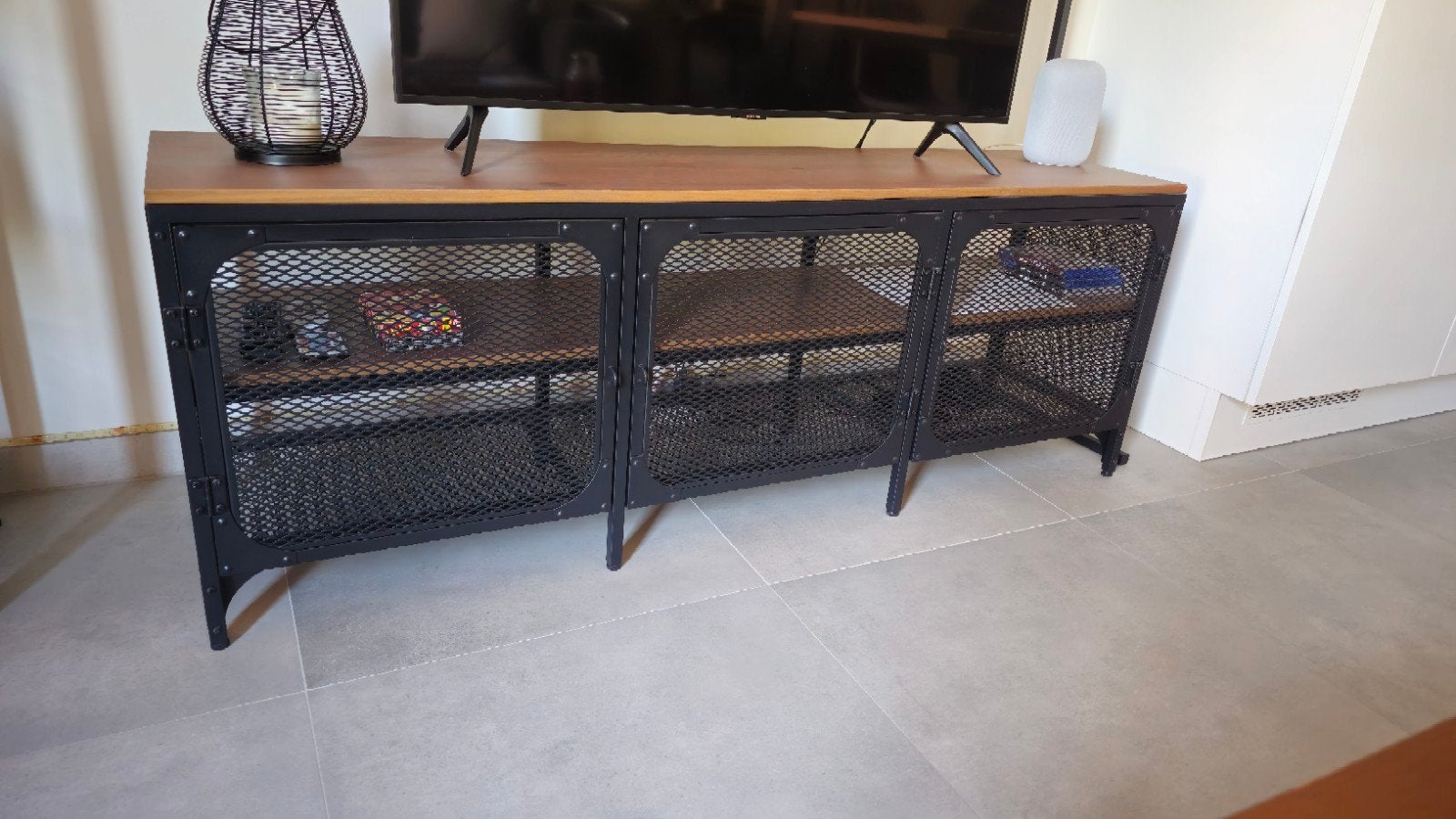 Ikea Fjallbo Tv Meubel, Huis en Inrichting, Kasten |Televisiemeubels, Ophalen, 100 tot 150 cm, Zo goed als nieuw, Minder dan 100 cm
