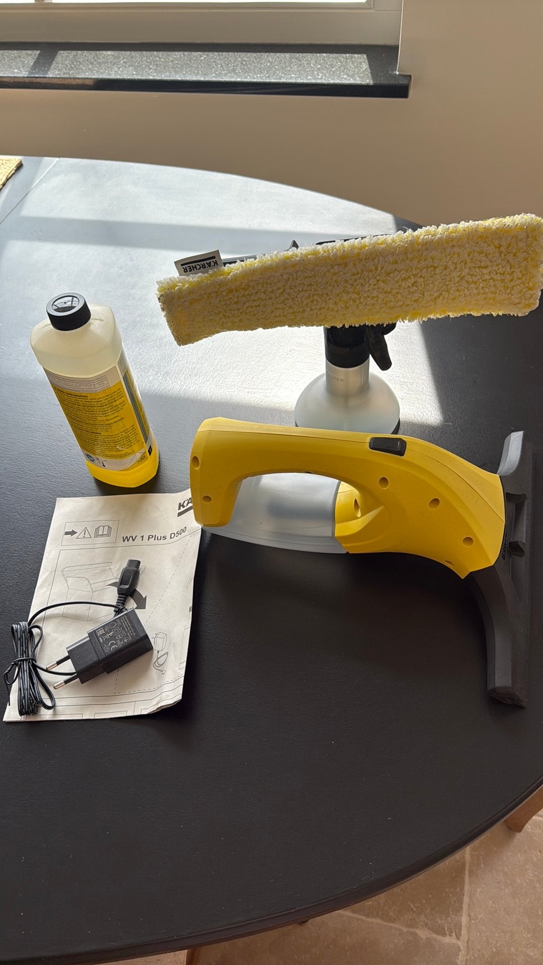 Ruitenwasser Karcher, Enlèvement, Essuie-vitre ou Raclette