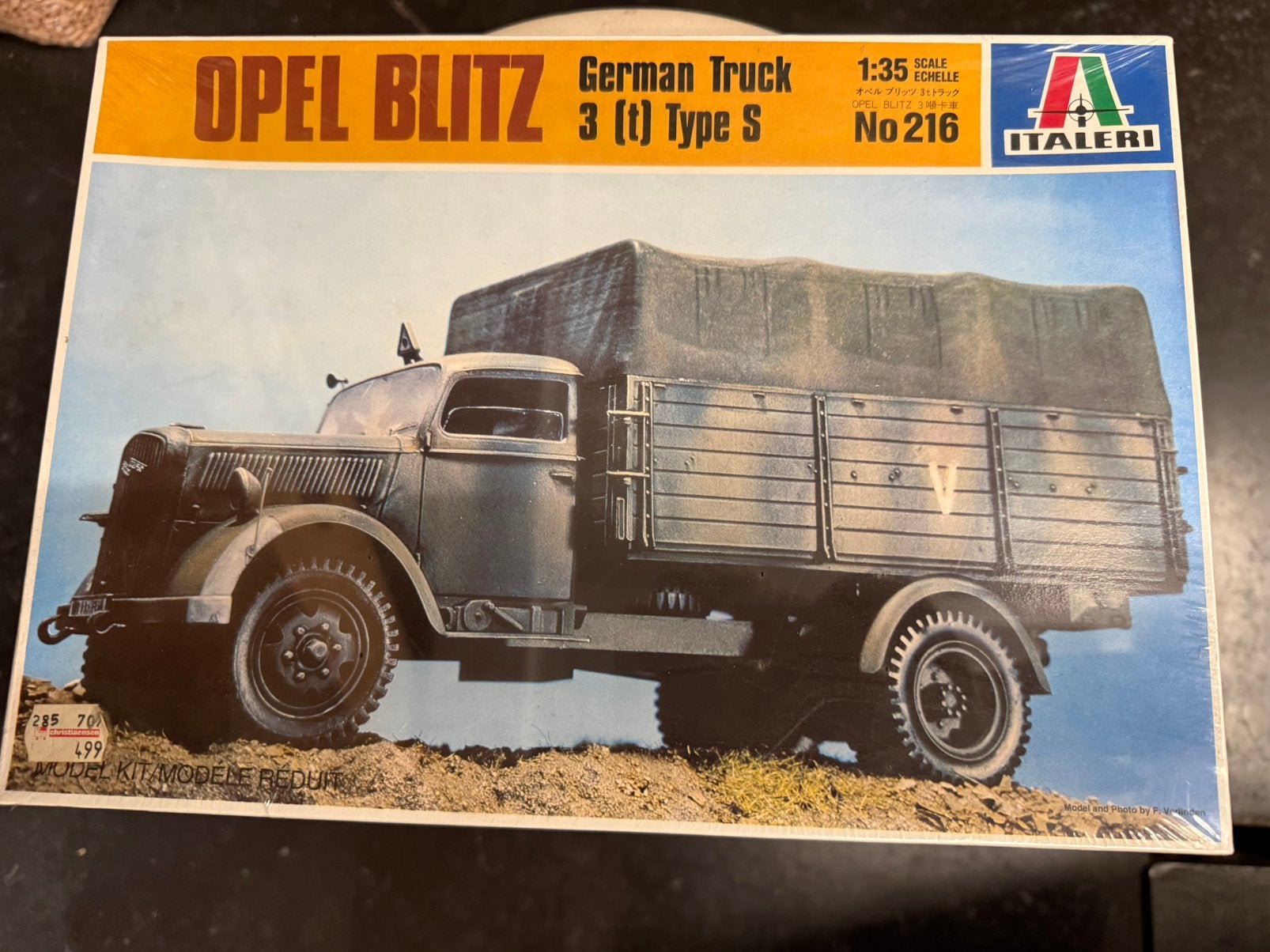 Camion allemand Opel Blitz 3 (t) Type S, Hobby & Loisirs créatifs, Modélisme | Voitures & Véhicules, Camion, Comme neuf, 1:32 à 1:50