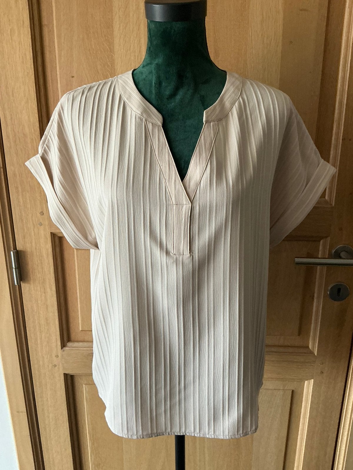 Blouse maat L, Kleding | Dames, Ophalen of Verzenden, Nieuw, Maat 42/44 (L), Beige