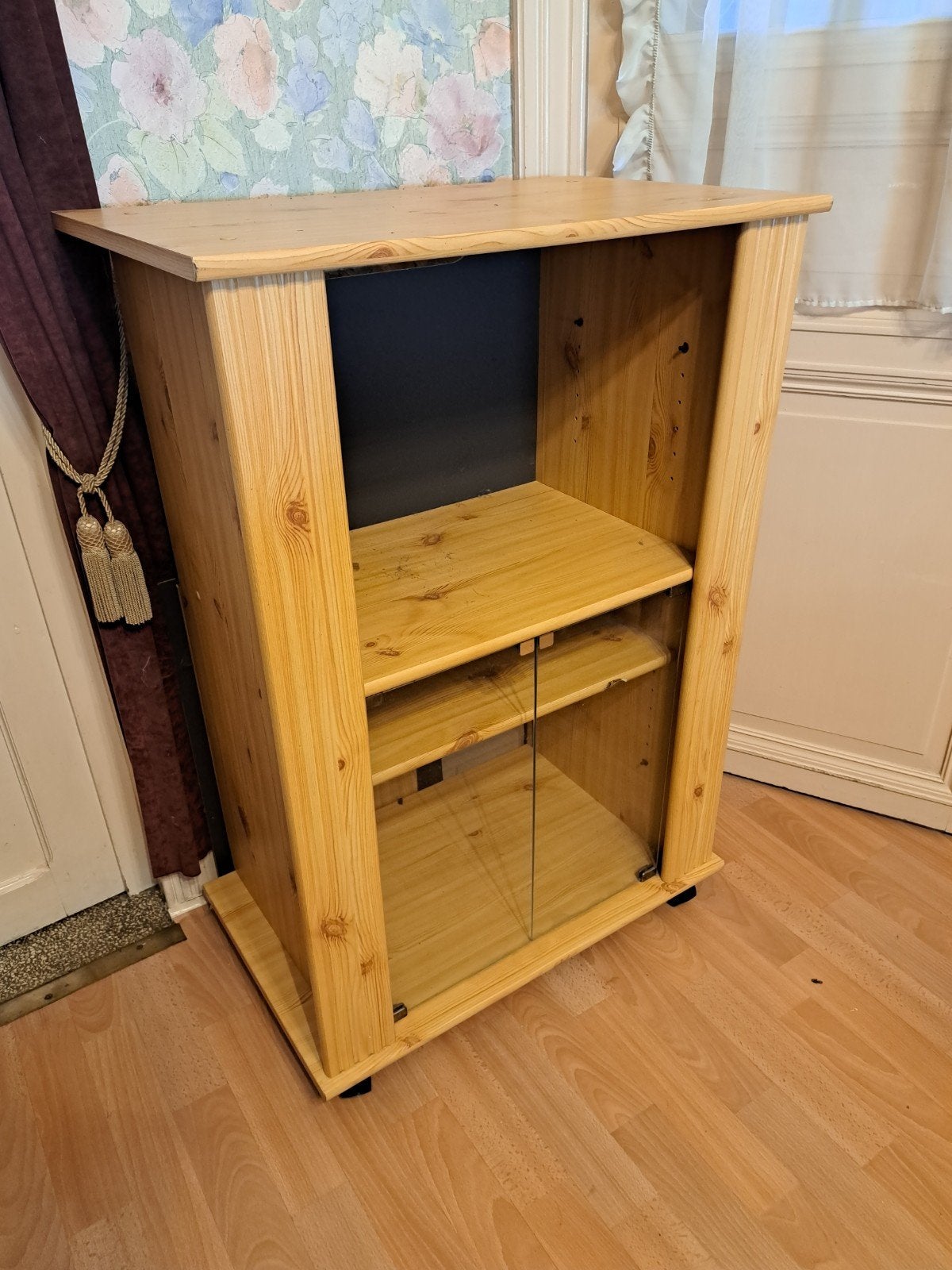 meuble tv en pin clàir, Maison & Meubles, 25 à 50 cm, Comme neuf, Enlèvement, 50 à 100 cm