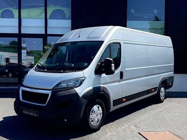 Peugeot Boxer 2.0 BlueHDi L4H2 Premium Pack Camera GPS, Argent ou Gris, Entreprise, 3 places, Boîte manuelle