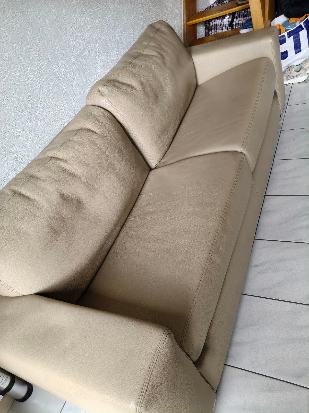 Zetel en met bed functie voor twee persoon ,leder van italie, Ophalen