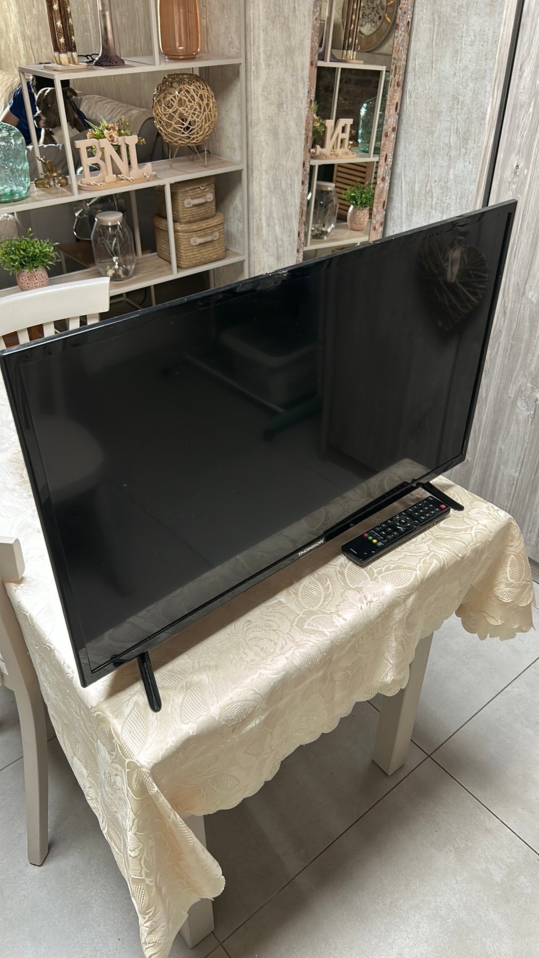 TV Thomson sans image., Enlèvement ou Envoi, Utilisé, 50 Hz