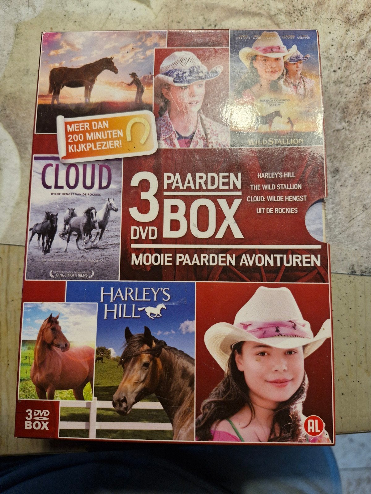3DVD-box Mooie Paarden Avinturen, Cd's en Dvd's, Dvd's | Tekenfilms en Animatie, Ophalen of Verzenden, Zo goed als nieuw, Nederlands