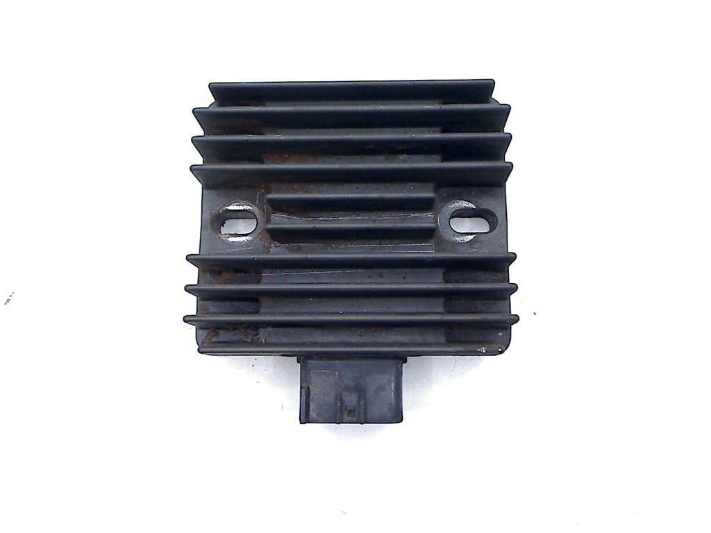 REGULATEUR DE TENSION XP 500 T-MAX 2008-2011 (XP500 4B5), Motos, Dhr. S. di Majo, Utilisé, Info@cama-motorparts.nl, P.J. Troelstraweg 8 8
3144 CX  MAASSLUIS, NL