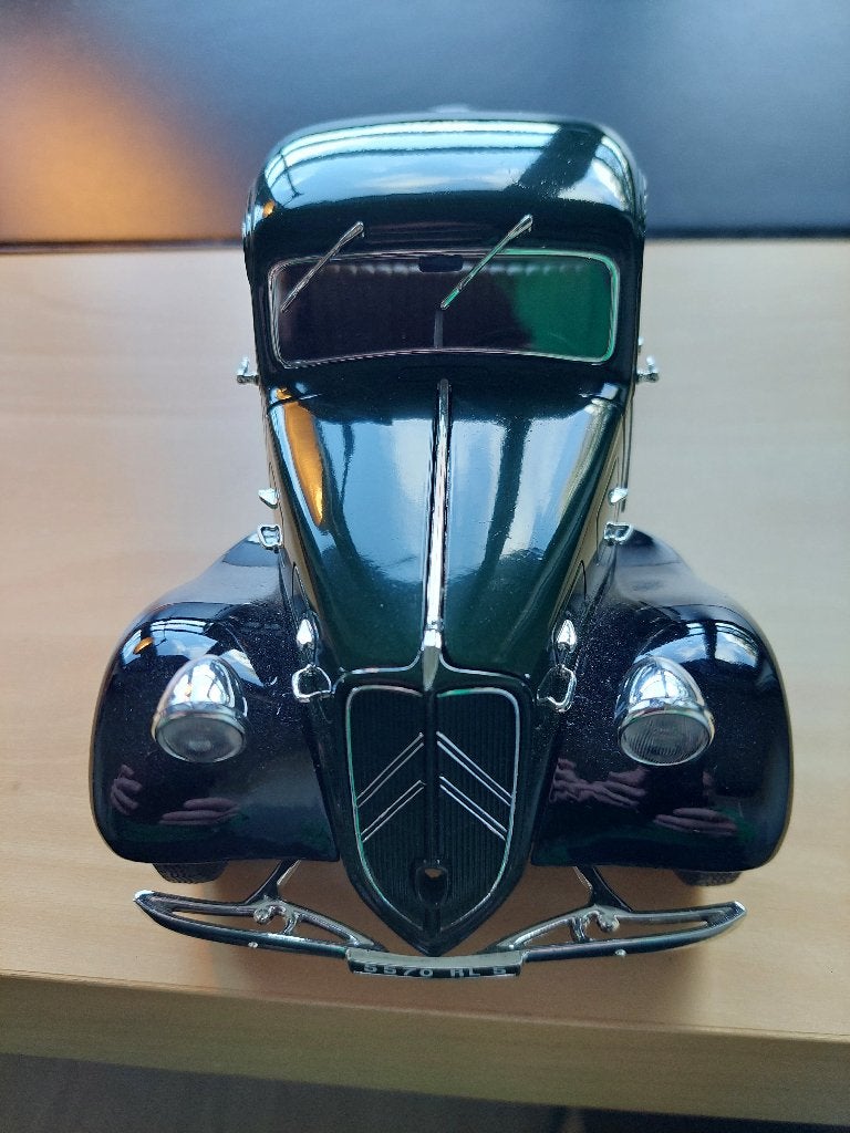 CITROEN TRACTION SOLIDO 1/18, Enlèvement, Comme neuf, Voiture, Solido