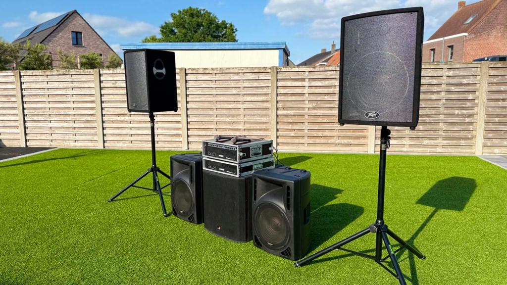 Te Huur Geluidinstalatie, Audio, Tv en Foto, Professionele apparaten, Ophalen, Gebruikt