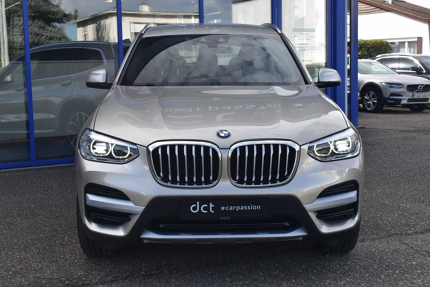 BMW X3 xDrive30e Harman Kardon Navi Pro LED (automatique), Autos, BMW, Cuir, Achat, 2065 kg, Beige
