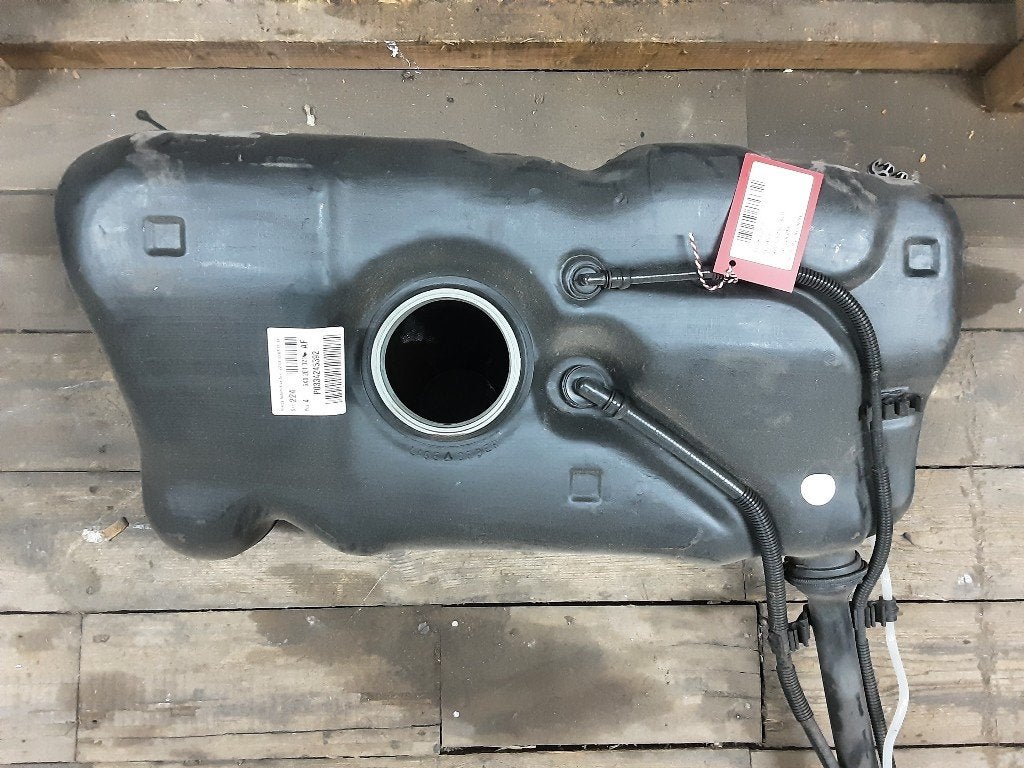 RESERVOIR CARBURANT Volkswagen Lupo (6X1) (6X0201021AF), Autos : Pièces & Accessoires, Volkswagen, Volkswagen AG, Utilisé, Kundenbetreuung@volkswagen.de